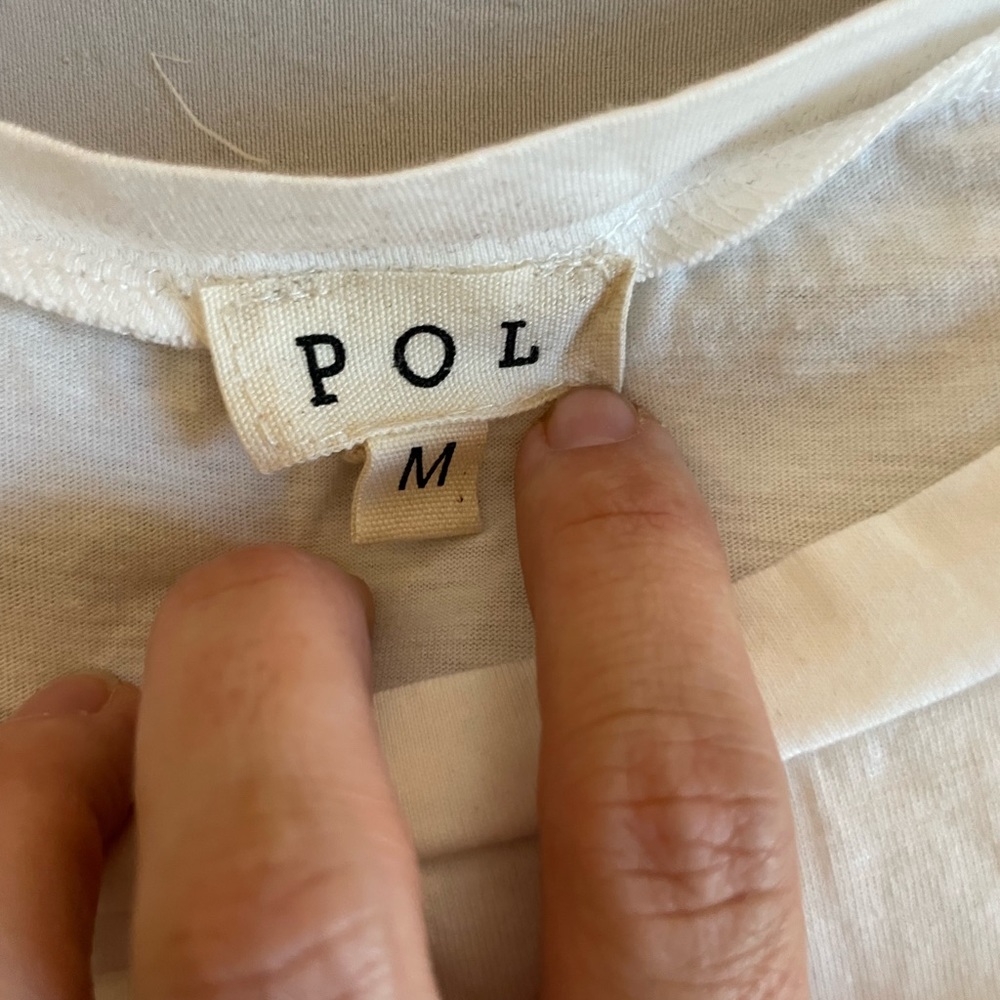 WHITE DISTRESSED PEACE TEE POL - Picture 5 of 11